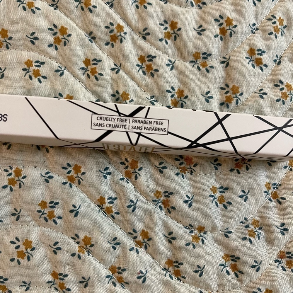 Estate Liquid Eyeliner - Picture 3 of 5